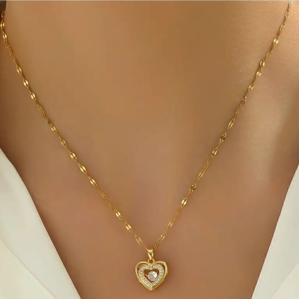 Double-layer three-dimensional gold heart love shspe stainless steel necklace - Picture 3 of 6